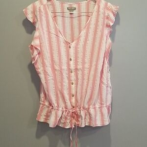 Falls Creek button down sleeveless shirt